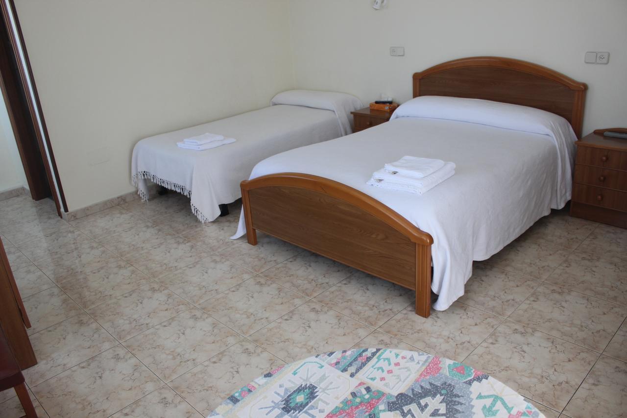 O Cruceiro Hotel Puentedeume Luaran gambar